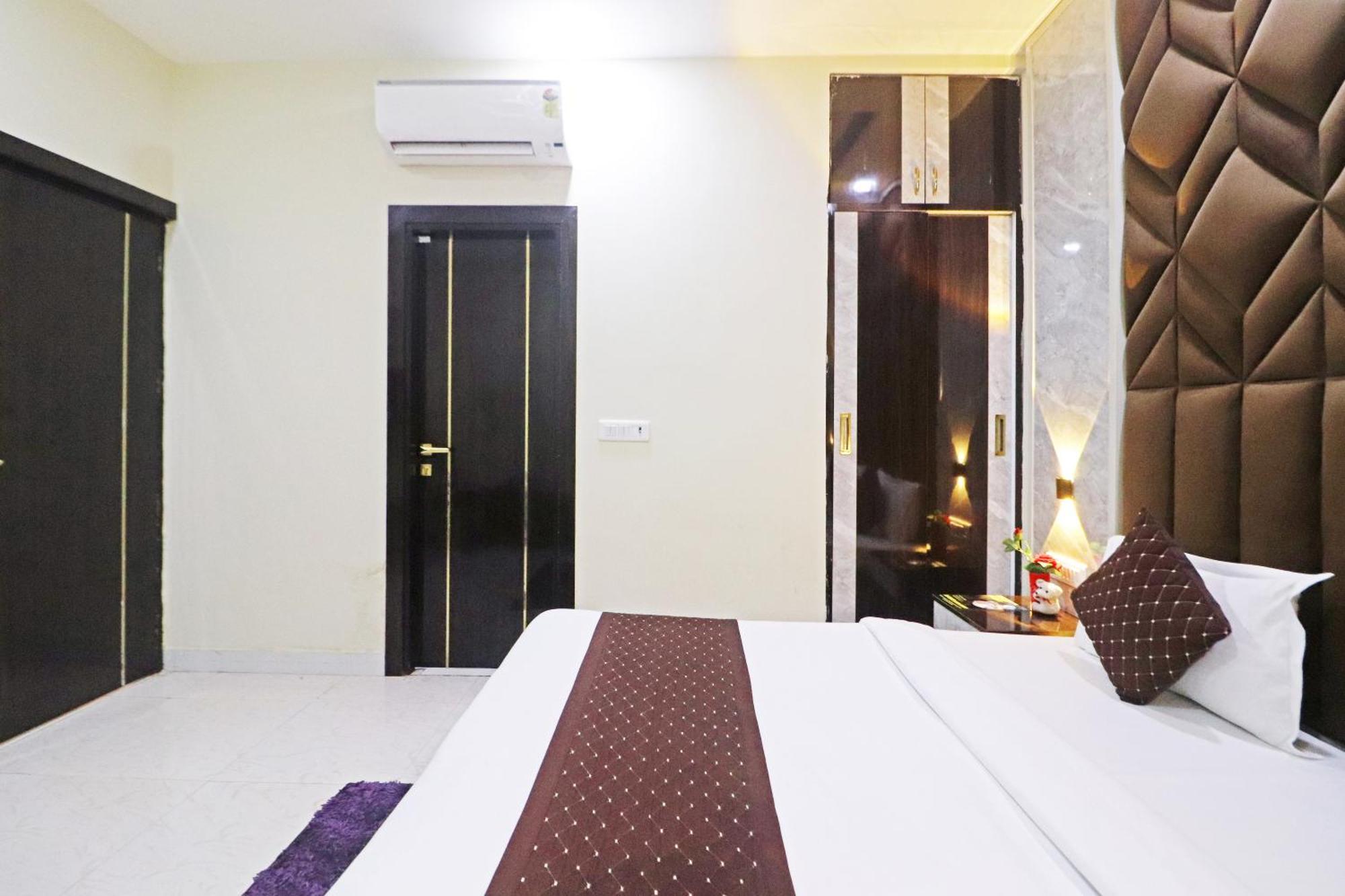 نيودلهي Hotel Grand Qubic Near Delhi Airport المظهر الخارجي الصورة