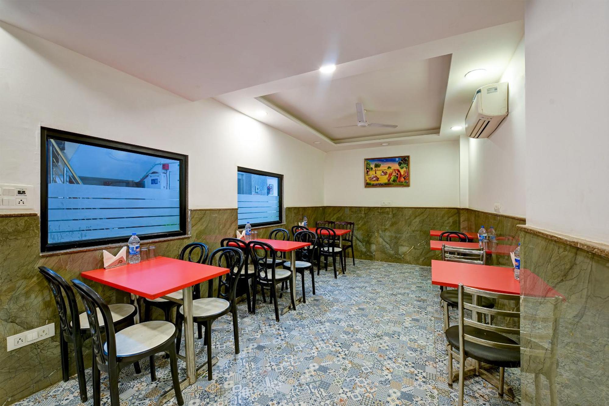نيودلهي Hotel Grand Qubic Near Delhi Airport المظهر الخارجي الصورة